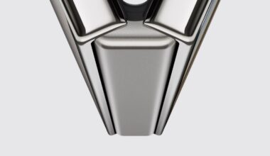 Touchscreen MacBook Pro's New Hinge Linked to iPhone Duo 2
