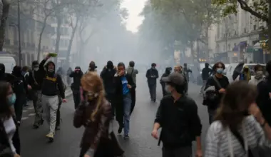 France Summons Iran Ambassador Over ‘Disinformation Campaign’ on School Protests