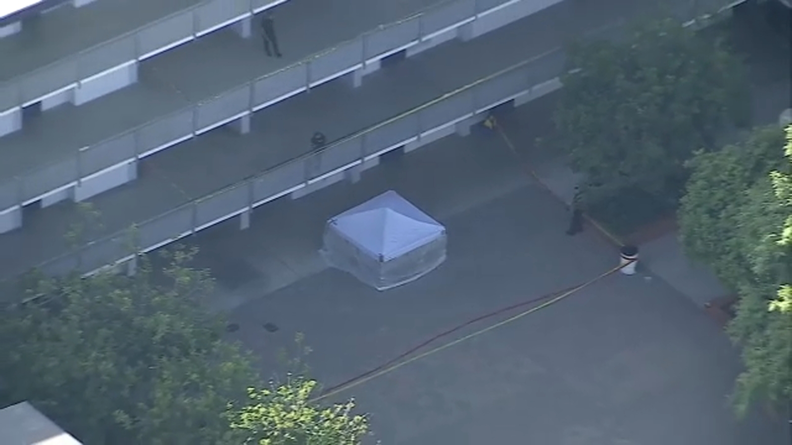 Student dies after fall from balcony at Franklin High School in Highland Park, witnesses say
