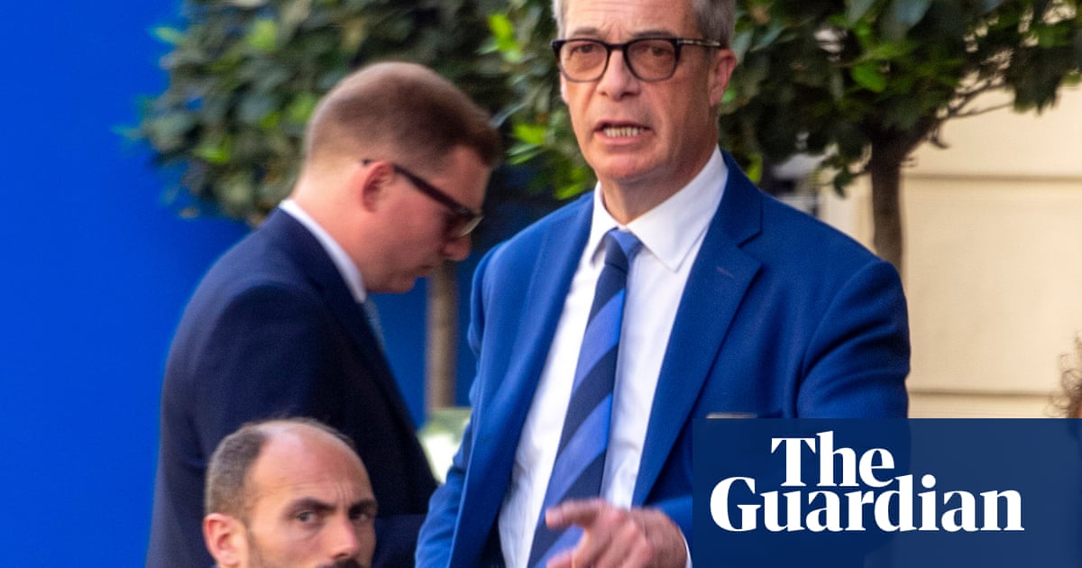 Nigel Farage adviser had unpublicised role at polling firm | Nigel Farage