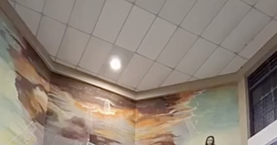 Priest in Ecuador Dies After Crucifix Falls on Him During Livestreamed Mass