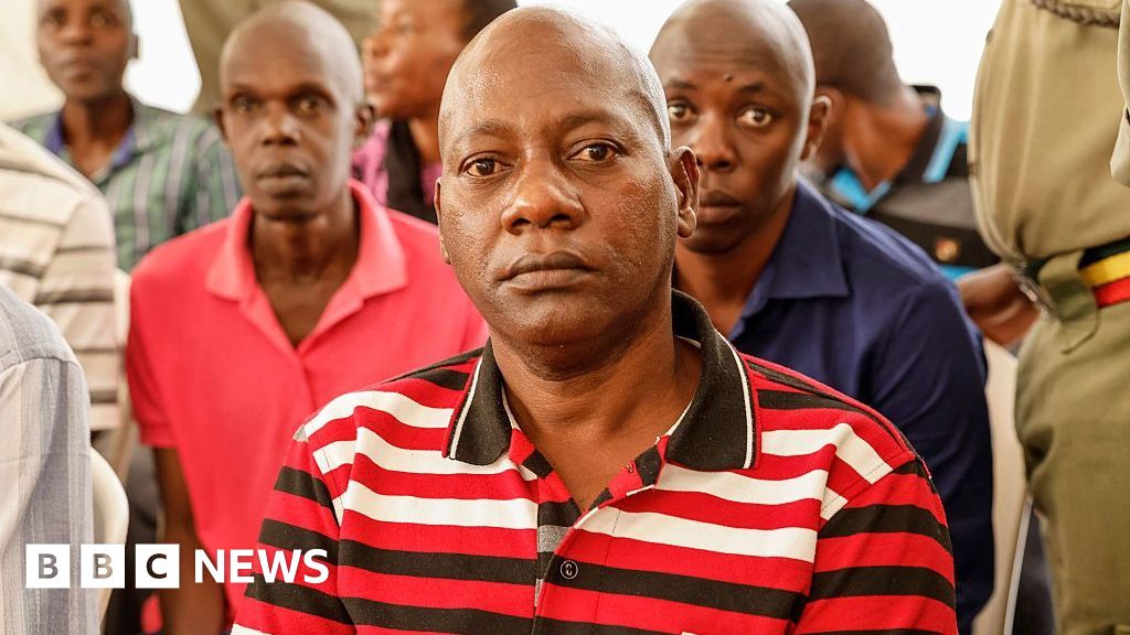 Shakahola forest deaths: Paul Mackenzie's son says siblings were starved weeks before Kenya trial - BBC