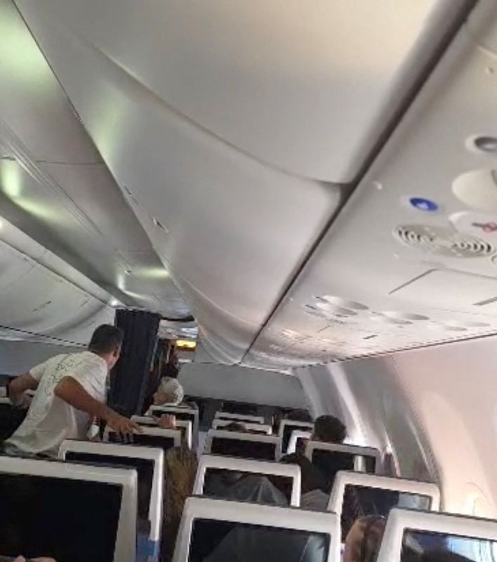Co-pilot planned flydubai attack before hired by airline, two Israeli officials say