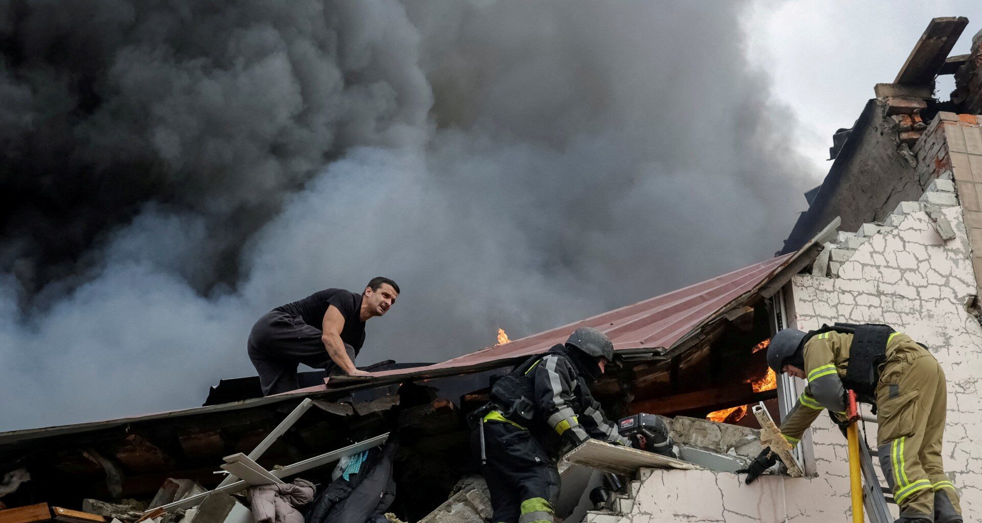 Ukraine pushes Russia back in Donetsk as military, civilian casualties soar | Russia-Ukraine war News