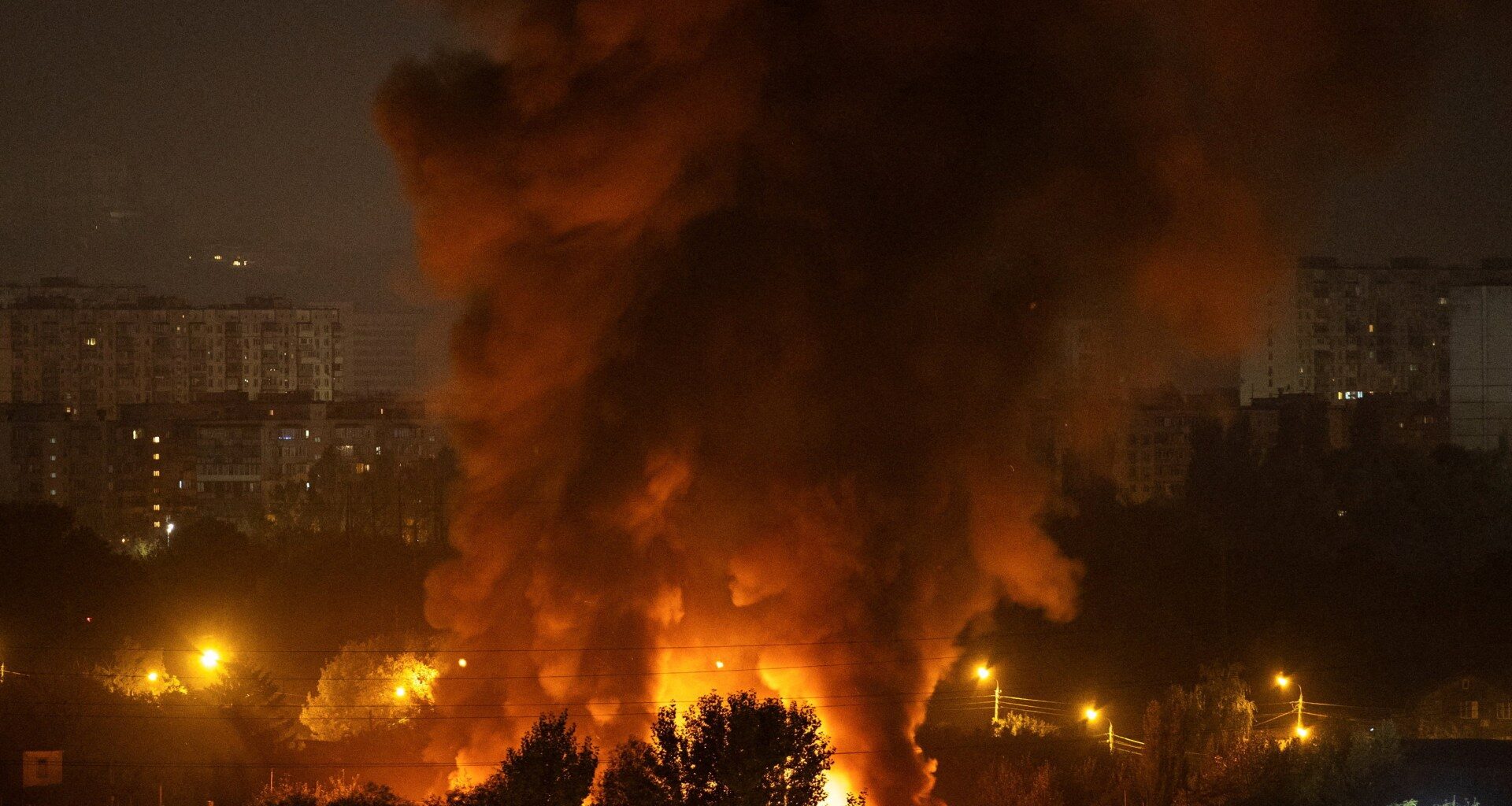 At least 20 killed as Russia launches ‘massive’ attack on Ukraine | Russia-Ukraine war News