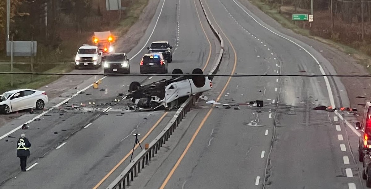 'Serious' crash shuts down Hwy. 11 north of Orillia