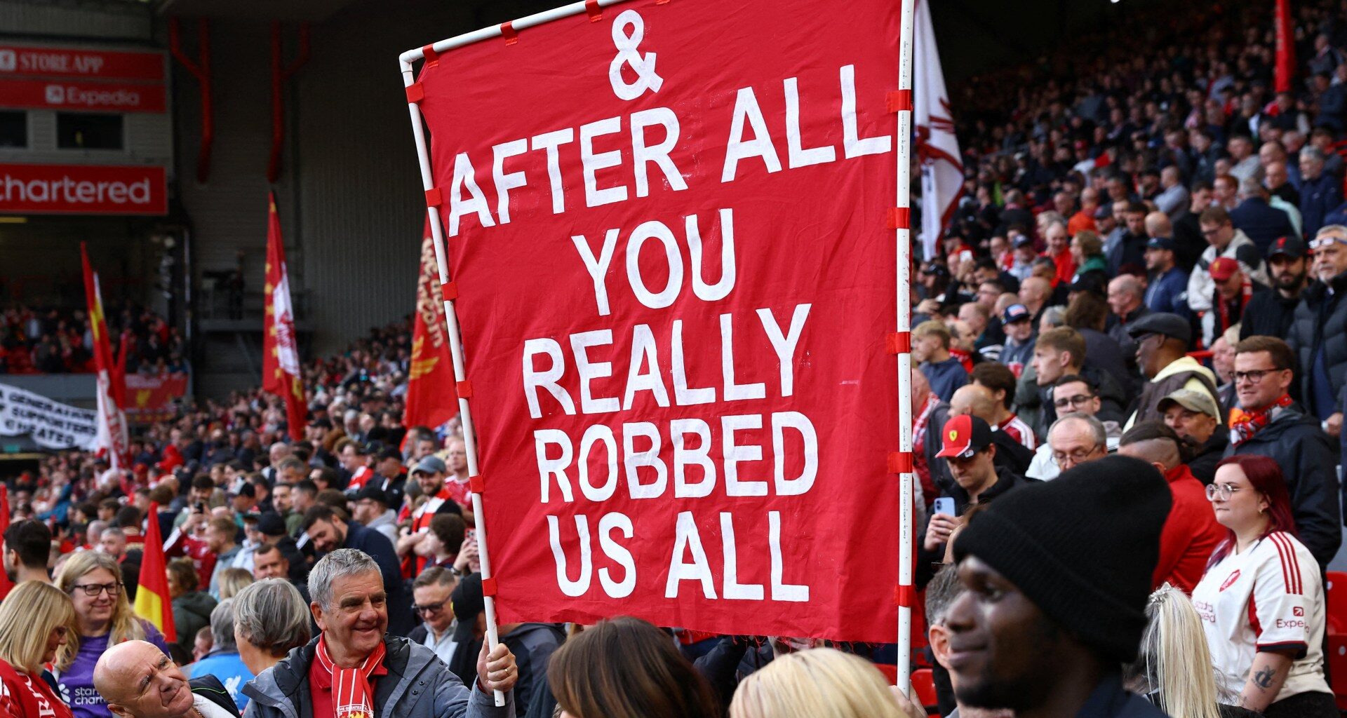 Which banners did Liverpool fans display at Anfield against Man City? | Football