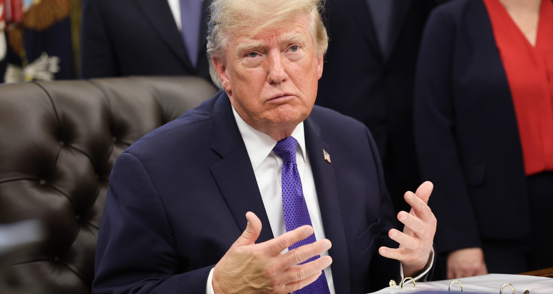 Trump Says Iran War “Should Help” Republicans in Midterms