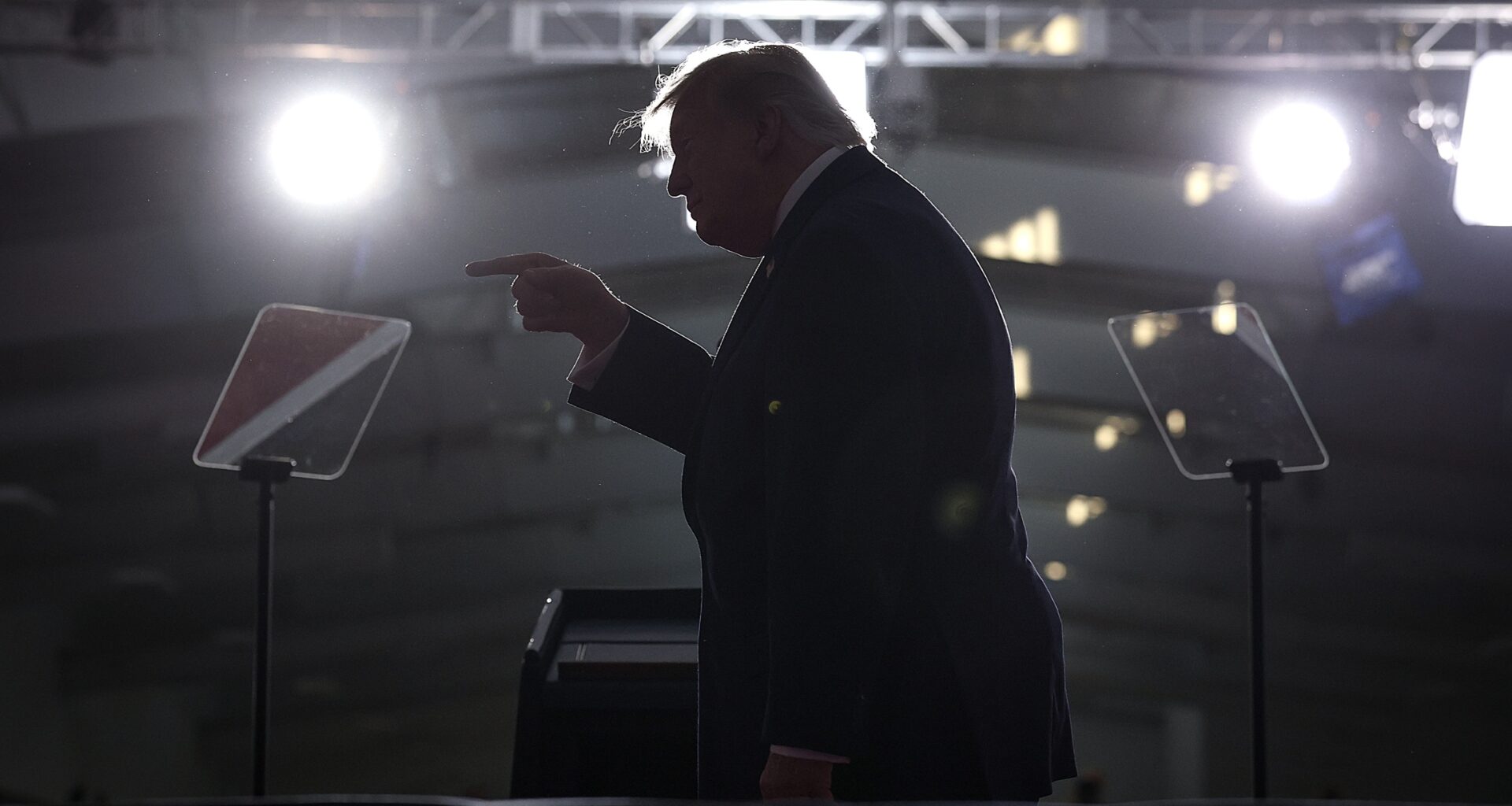 Trump Condemned for Invoking Nuclear Attacks on US Cities to Defend Iran War