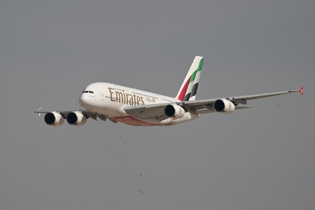 Emirates flight from Dubai to London declares mid-air emergency - London Evening Standard