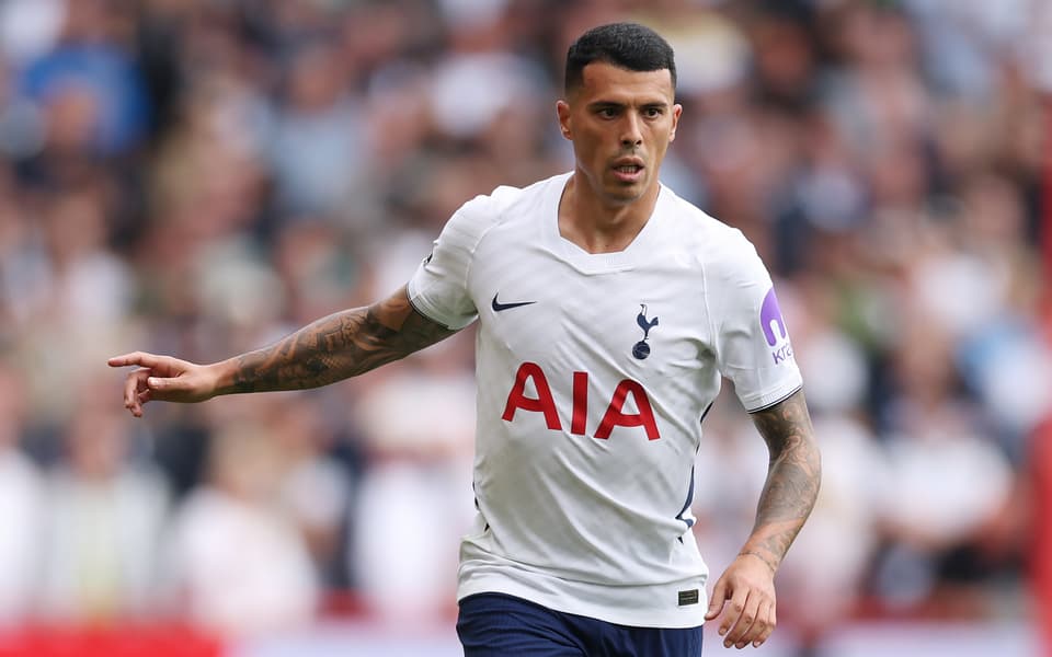 NOTTINGHAM, ENGLAND - SEPTEMBER 05: Pedro Porro of Tottenham in action during the Premier League 2026/27 match between Nottingham Forest FC and Tottenham Hotspur at City Ground on September 05, 2026 in Nottingham, England. (Photo by Michael Regan/Getty Images)