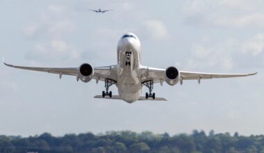 All the Heathrow and Gatwick flights cancelled amid Storm Boelo havoc - London Evening Standard