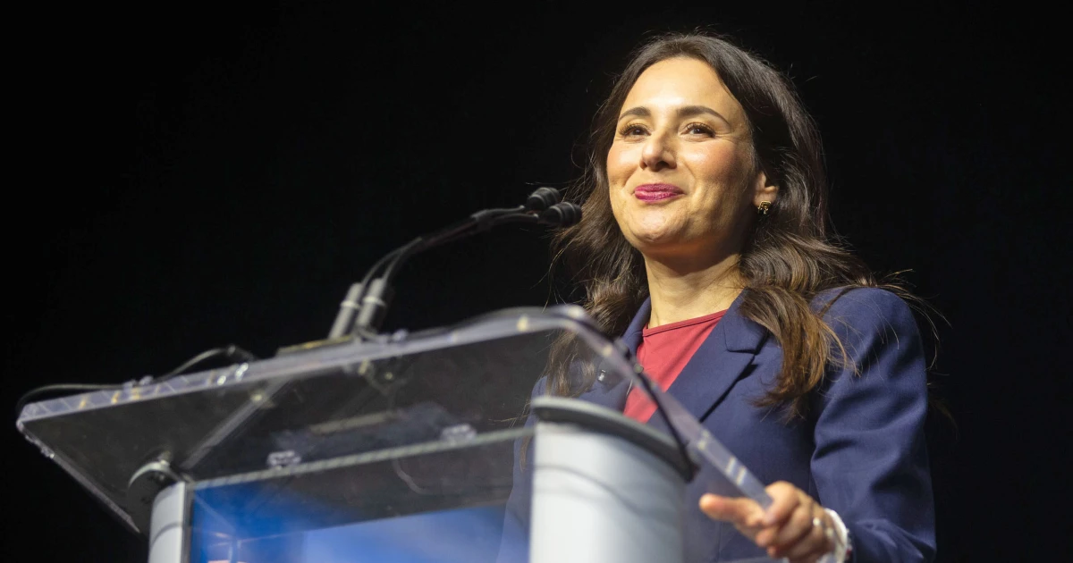 Texas Latino lawmakers clash with national Democrats in a call over the gubernatorial race - NBC News