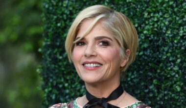 Selma Blair taken into custody after being physically abusive on Delta flight, officials say