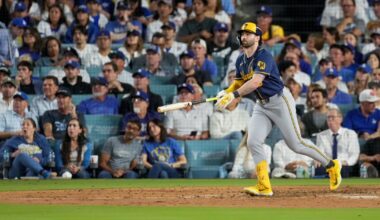 Brewers sweep Dodgers to reach World Series for first time since 1982