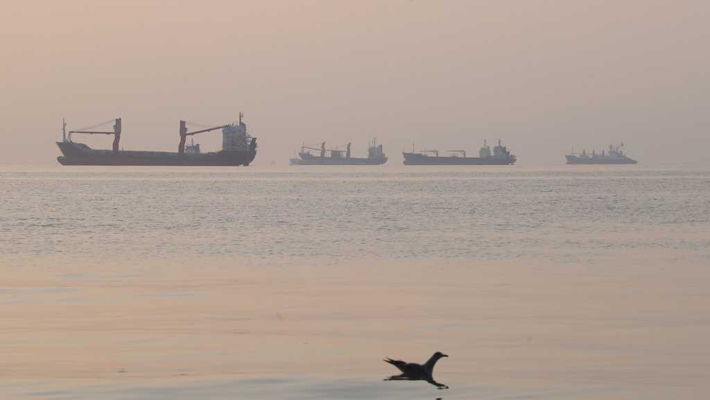 Delegations meet in Iran with Mideast region on edge over potential for renewed fighting