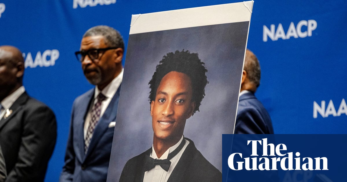 Trump says he is considering asking FBI to investigate the death of Nolan Wells | Mississippi