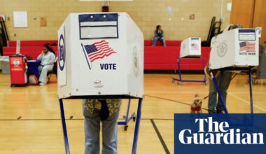 Trump dangles $1m reward for reporting voter fraud in past or upcoming elections | Donald Trump