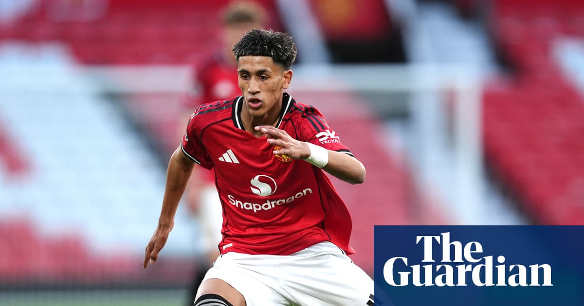 Manchester United offer JJ Gabriel new deal but risk losing prodigy for £350,000 | Manchester United