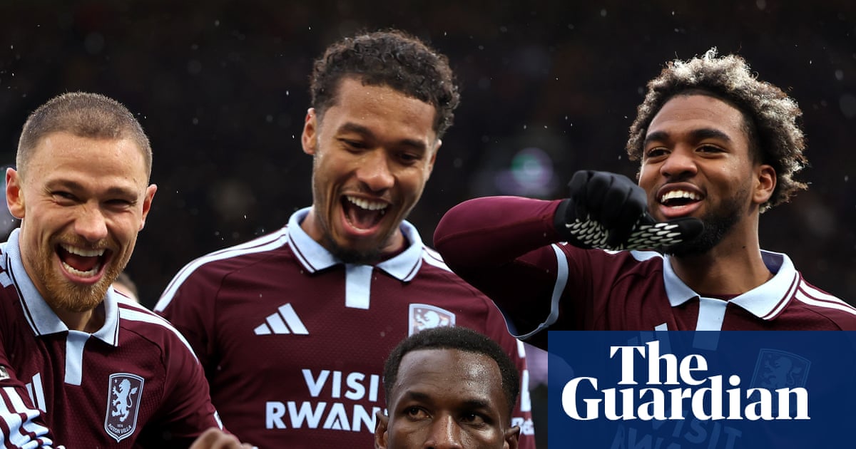 Nicolas Jackson double sees Aston Villa end Manchester City’s perfect start | Premier League
