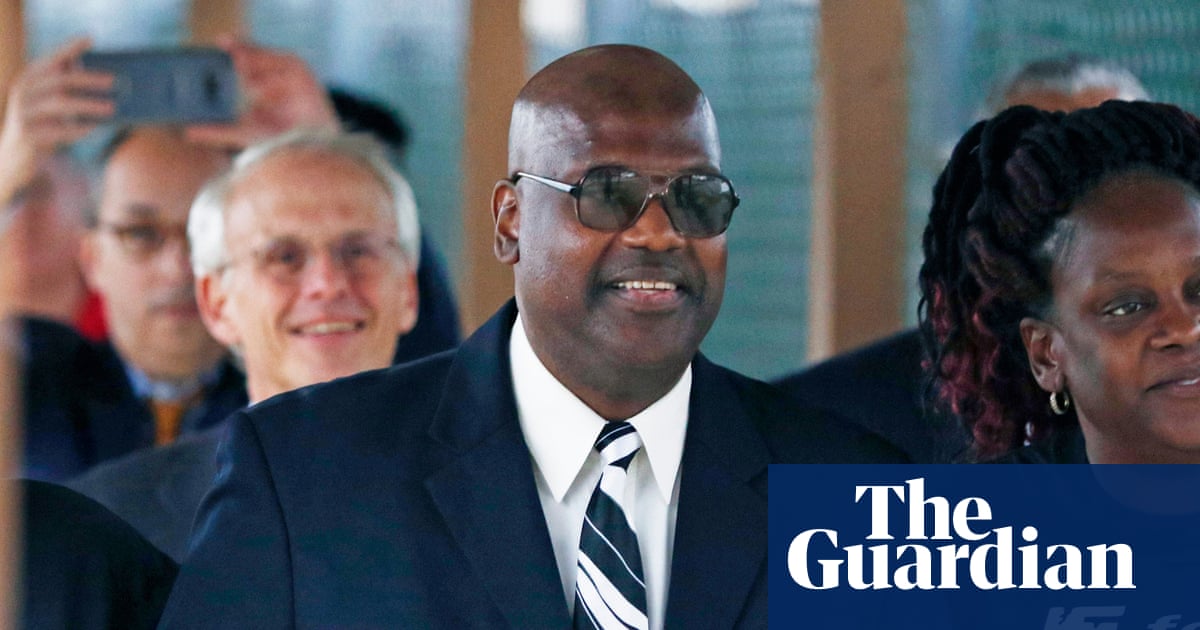 Curtis Flowers, US man wrongfully imprisoned for 22 years, dies aged 56 | Mississippi