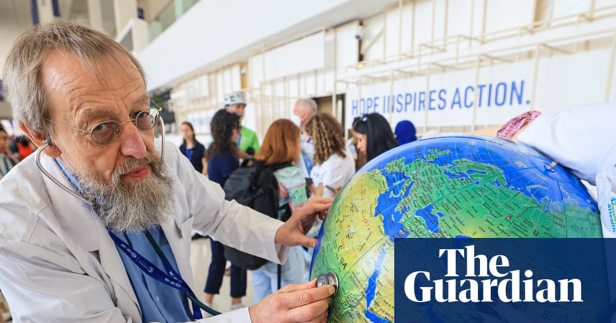 Nuclear war and malicious use of AI threaten end of humanity by 2100, says Lancet assessment | Global health