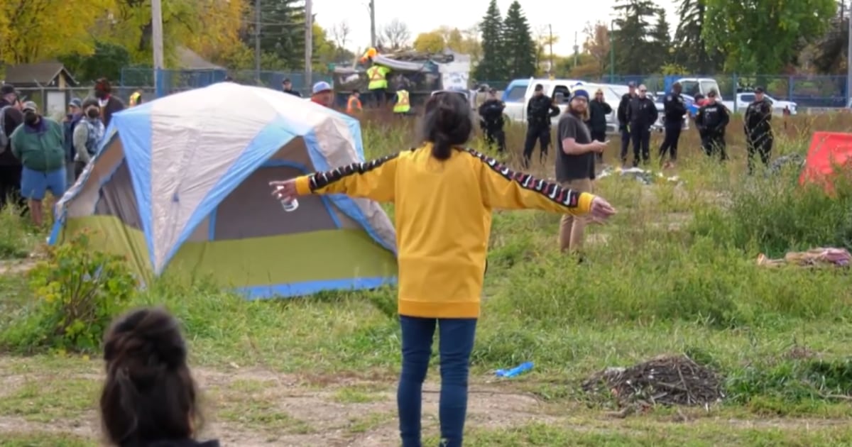 ‘Drugs and sex trafficking happening there’: City begins clearing Saskatoon encampment - CTV News