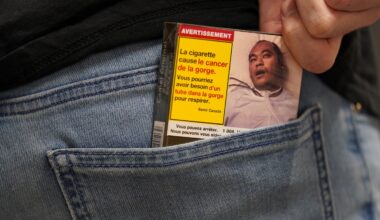 Behind the push to make smoking and vaping illegal for a generation of Canadians