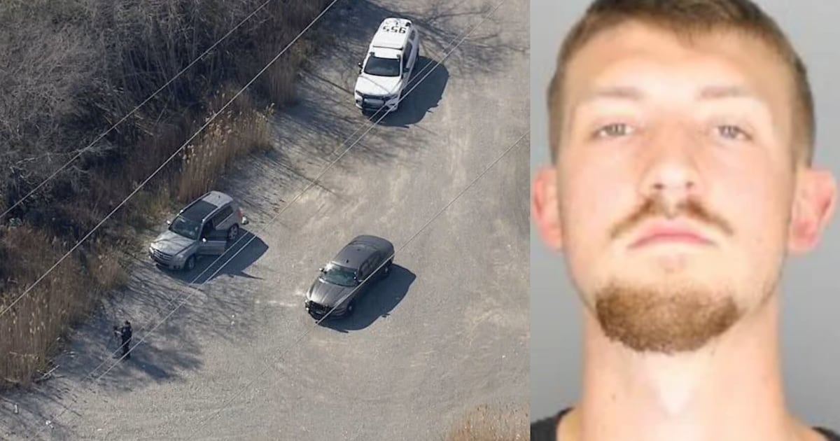 Pickering murder suspect flees Canada, police say