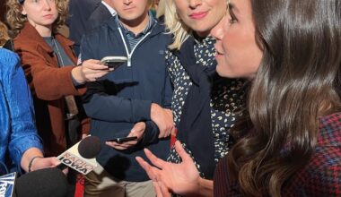 More Republicans break with Trump on Russia sanctions