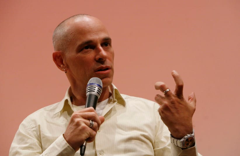 Israeli author Gadi Taub speaks at the International Writer's festival in Jerusalem on May 06, 2010.