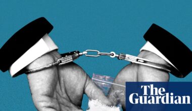 Cocaine-linked crimes on the rise in Britain as consumption surges | UK news