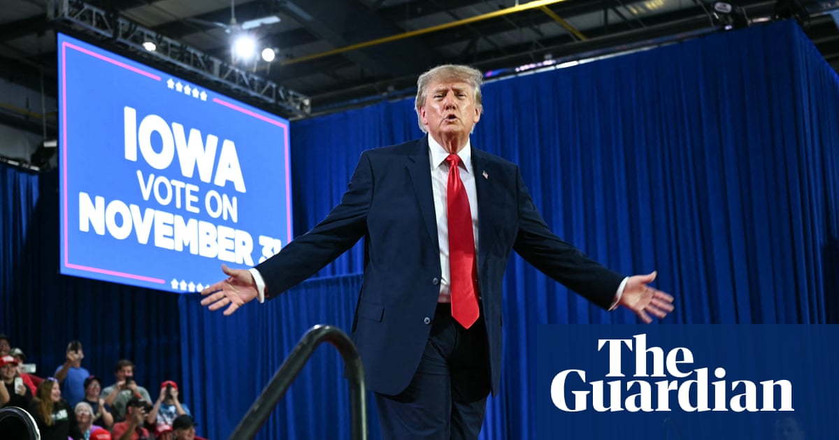 Trump jokes he has the ‘right’ to run for a third term as president | Donald Trump