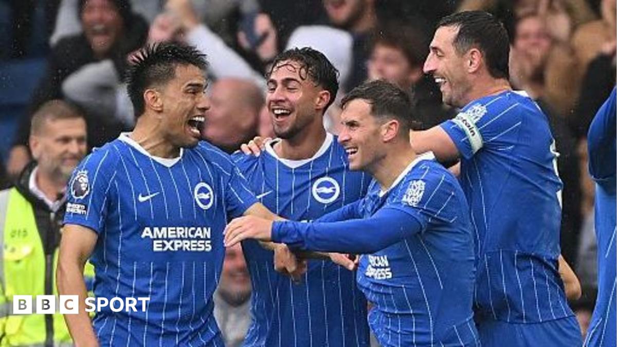Brighton celebrate against Crystal Palace