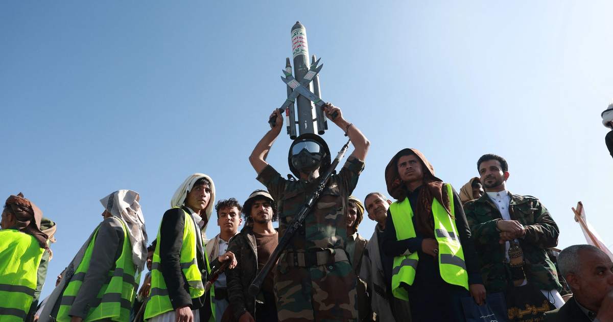 Saudi Arabia intercepts Houthi missiles, drones as Yemen fighting continues