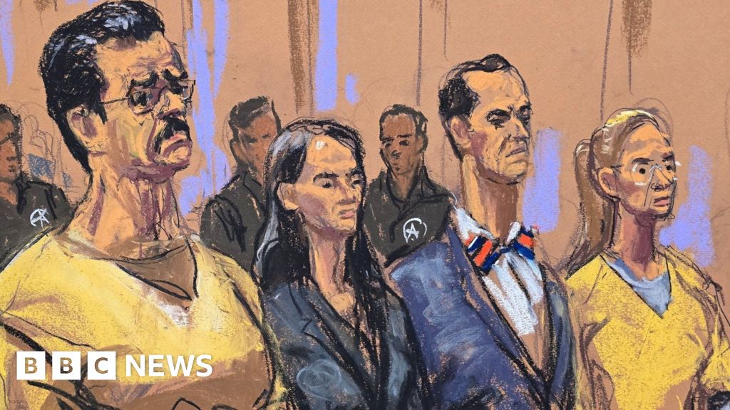 Maduro pleads not guilty to additional charges in New York - BBC