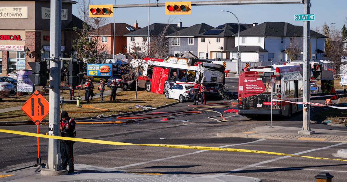 How safe are natural gas buses after Calgary’s deadly crash? - CTV News