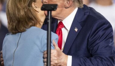 Trump insults Annie Andrews as Darline Graham struggles