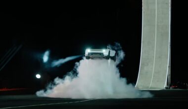The World Reacts to Elon Musk's Flying Car