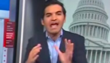 Harry Enten Rings Alarm On Latest Midterms Data: 'Big Siren Warning Sign For Democrats'