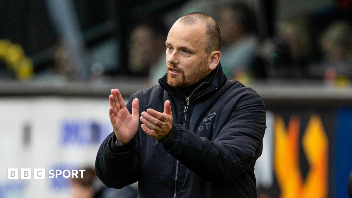 Marink Reedijk during Hibernian's defeat at Dundee United