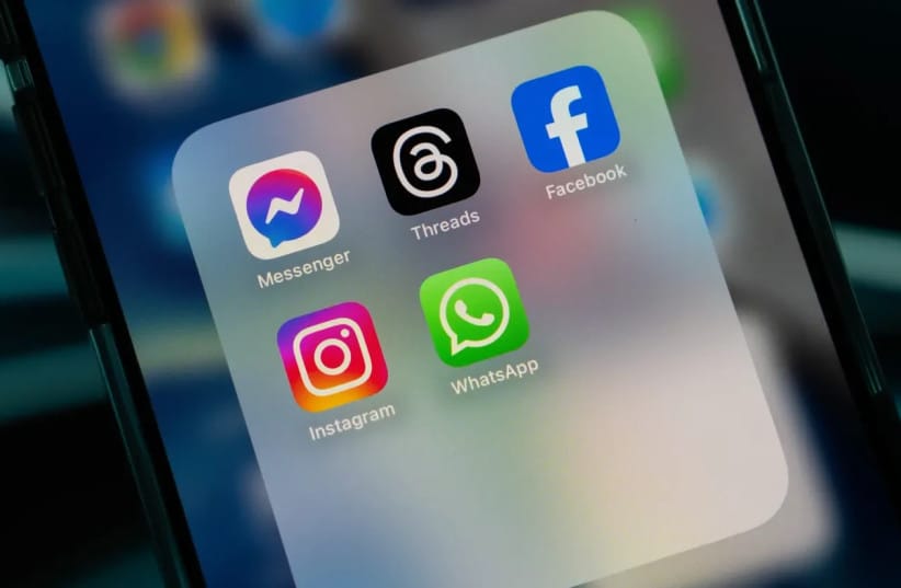 Meta launches paid subscriptions for Facebook and WhatsApp
