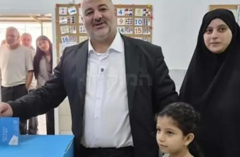 Ra'am Party Chairman Mansour Abbas casts his ballot, October 26, 2027.