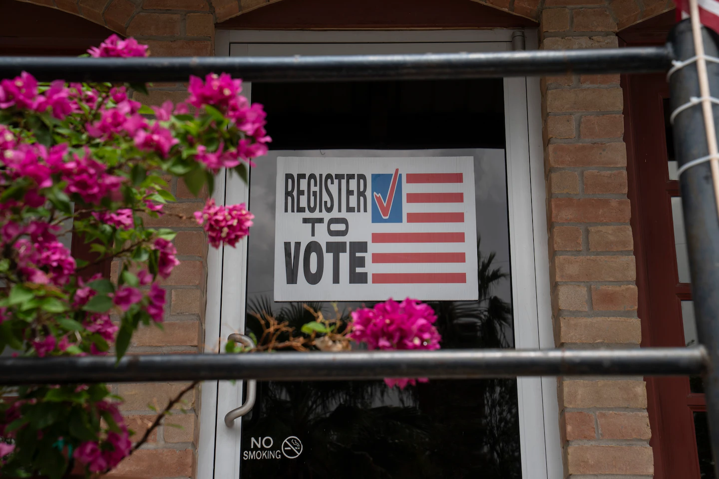 Texas is sued over backlog of nearly 600,000 voter registrations - The Washington Post