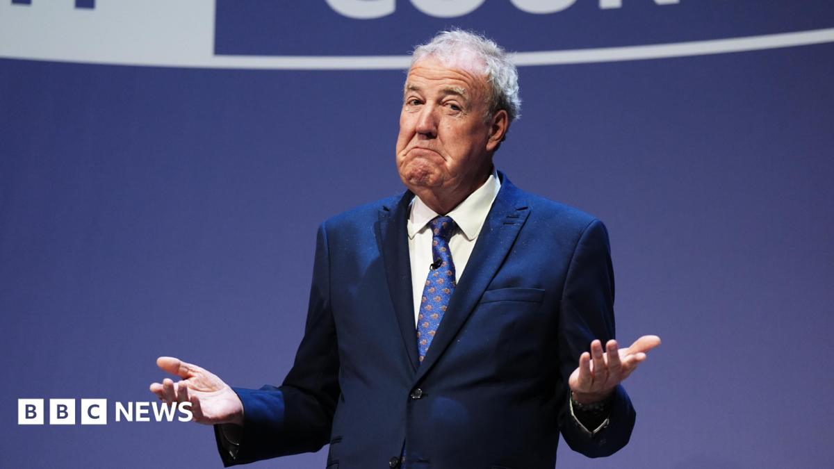 Thin, red banner promoting the Politics Essential newsletter with text saying, “Top political analysis in your inbox every day”. There is also an image of the Houses of Parliament.