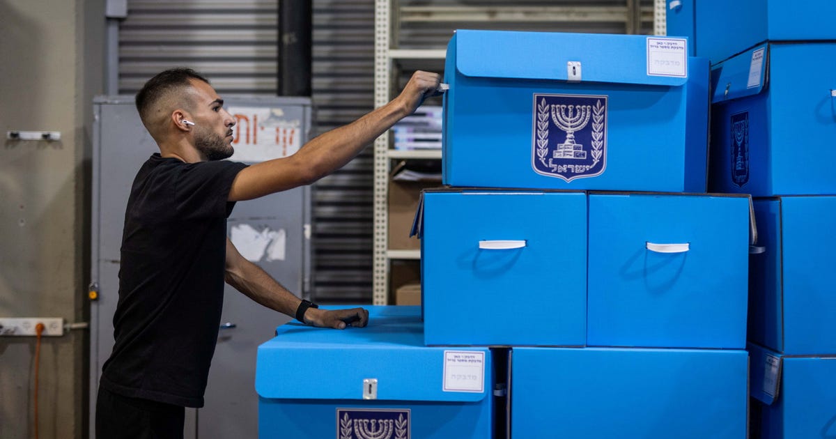 My 85-Year-Old Father Voted for Netanyahu for Over 20 Years. I Convinced Him to Switch Sides