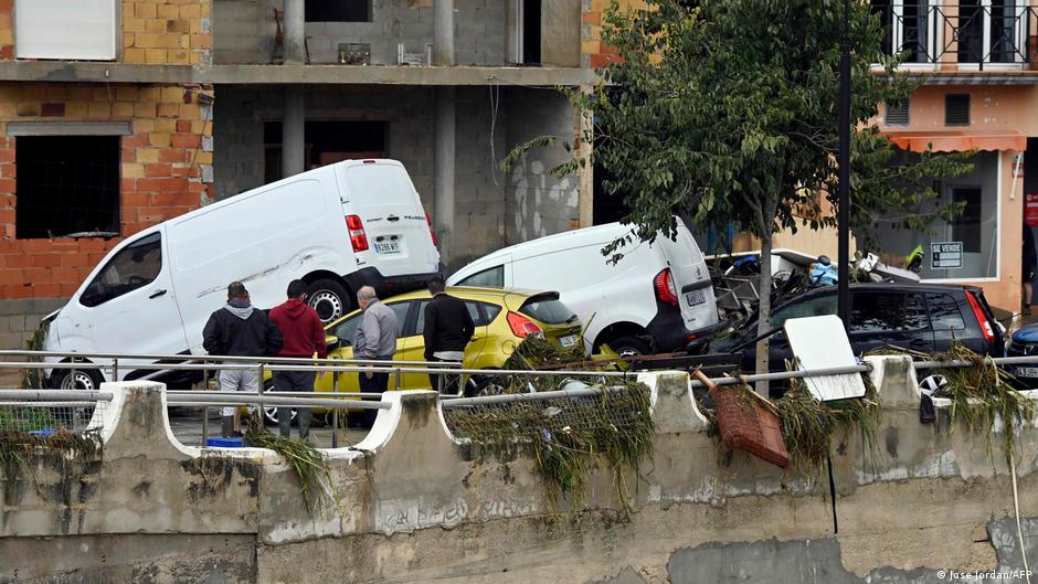 At least four people die as floods sweep eastern Spain