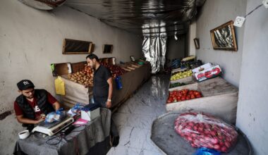 Gaza families fear food shortages as Israel halts commercial shipments | Food News