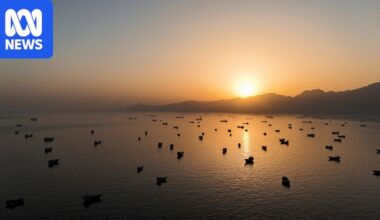 Shipping companies offering captains $US100k a month to transit Strait of Hormuz