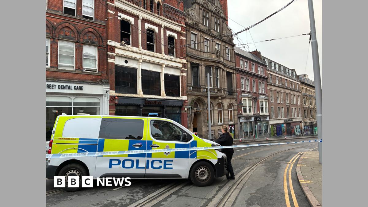 'Avoid area at all costs' warning after major fire in Nottingham city centre